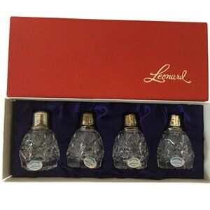 VTG LEONARD Japan Crystal Salt & Pepper Shakers in Box Set of 4 Silver Tops NOS